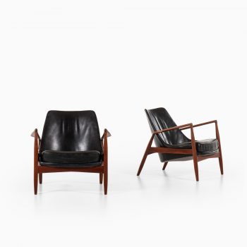 Ib Kofod-Larsen seal easy chairs by OPE at Studio Schalling