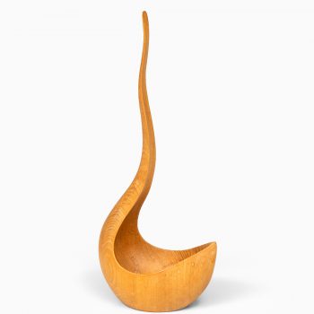 Bowl / sculpture in ash by unknown designer at Studio Schalling
