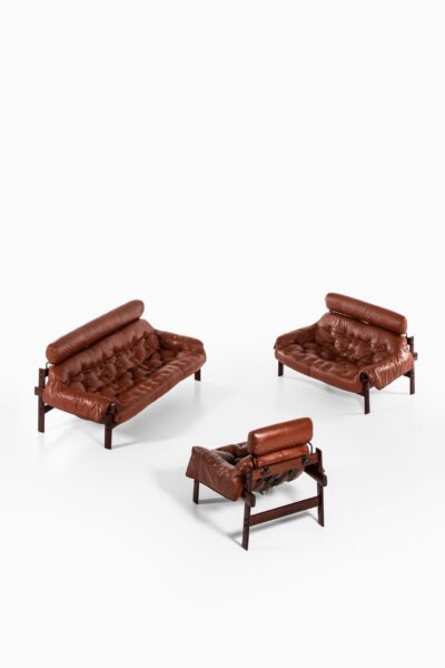 Percival Lafer easy chair in rosewood and brown leather at Studio Schalling