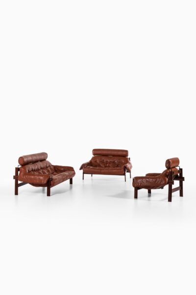 Percival Lafer easy chair in rosewood and brown leather at Studio Schalling