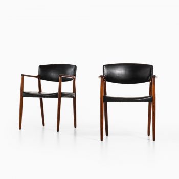 Aksel Bender Madsen & Ejner Larsen armchairs by Willy Beck at Studio Schalling
