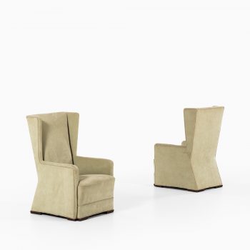 Pair of easy chairs attributed to Uno Åhrén or Björn Trägårdh at Studio Schalling