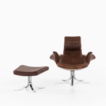 Gösta Berg Seagull / Måsen easy chair with stool at Studio Schalling
