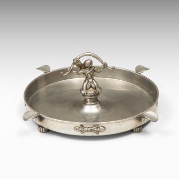 Large ashtray in pewter by unknown designer at Studio Schalling