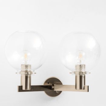 Hans-Agne Jakobsson wall lamps model V-305/2 at Studio Schalling