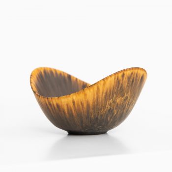 Gunnar Nylund ceramic bowl model ARO at Studio Schalling