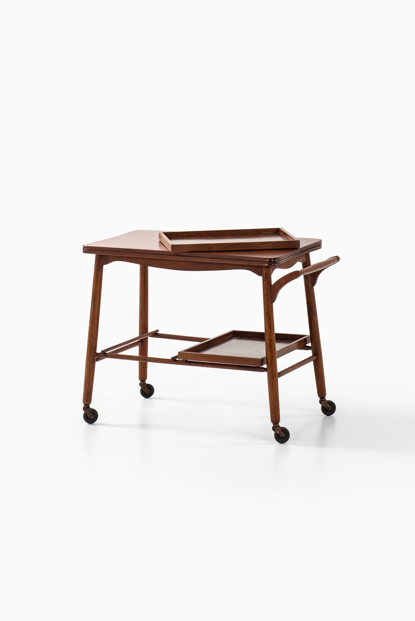 Frode Holm trolley in mahogany and brass at Studio Schalling