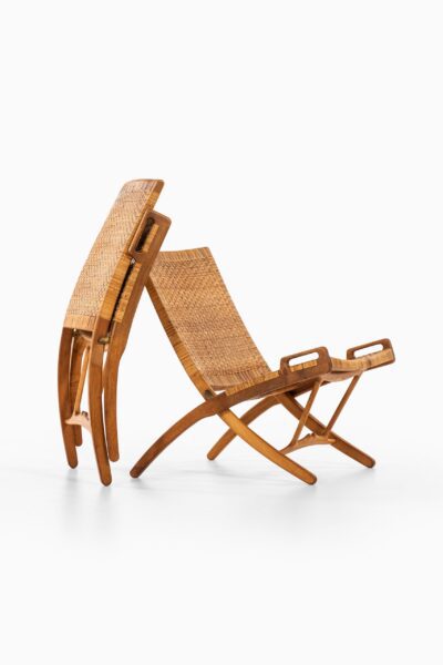 Hans Wegner easy chairs model JH512 by Johannes Hansen at Studio Schalling