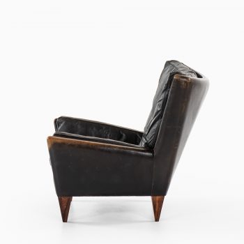 Illum Wikkelsø easy chair model V11 by Holger Christiansen at Studio Schalling