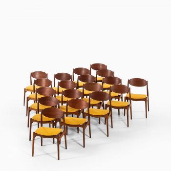 Erik Buck dining chairs by Vamo møbelfabrik at Studio Schalling