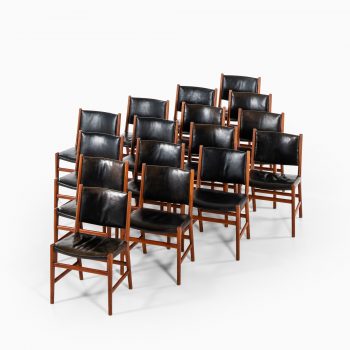 Hans Wegner dining chairs model JH507 at Studio Schalling