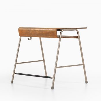 Arne Jacobsen Munkegaard school desk at Studio Schalling