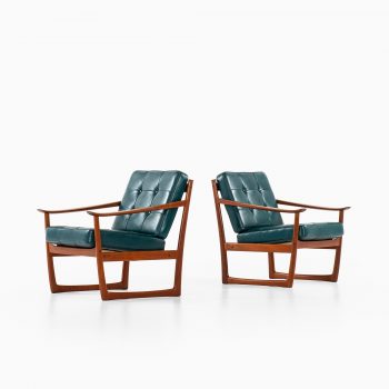 Peter Hvidt & Orla Mølgaard-Nielsen sleigh easy chairs at Studio Schalling