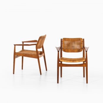 Arne Vodder dining chairs model 51 at Studio Schalling