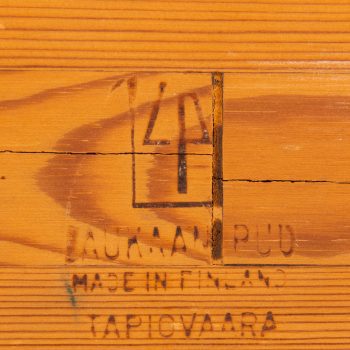 Ilmari Tapiovaara desk / table in pine at Studio Schalling