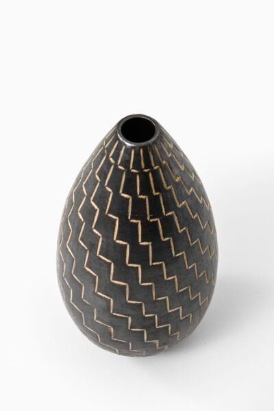 Arthur Andersson ceramic vase by Wallåkra at Studio Schalling