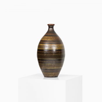 Arthur Andersson ceramic vase by Wallåkra at Studio Schalling