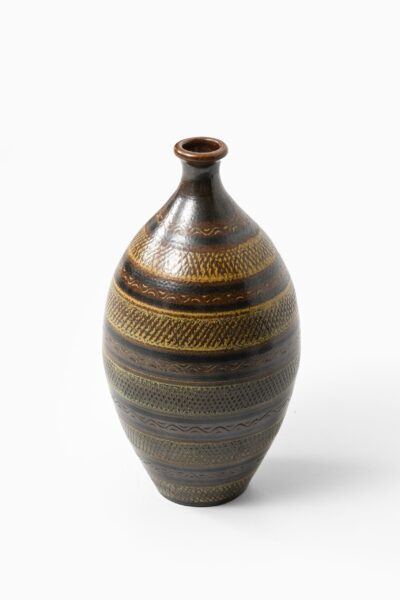 Arthur Andersson ceramic vase by Wallåkra at Studio Schalling