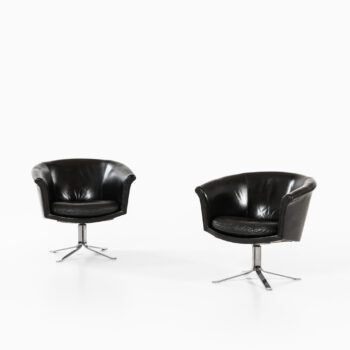Lennart Bender easy chairs in steel and leather at Studio Schalling