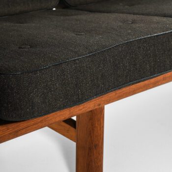 Hans Wegner sofa model GE-236/4 by Getama at Studio Schalling