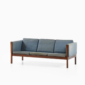 Hans Wegner CH163 sofa by Carl Hansen & Son at Studio Schalling