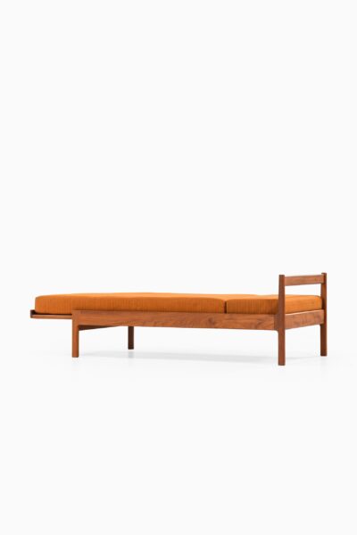 Daybed in teak and woven cane at Studio Schalling