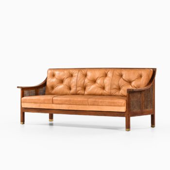 Arne Jacobsen freestanding sofa by Otto Meyer at Studio Schalling