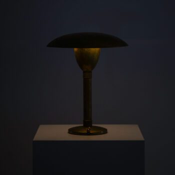 Italian table lamp in brass at Studio Schalling