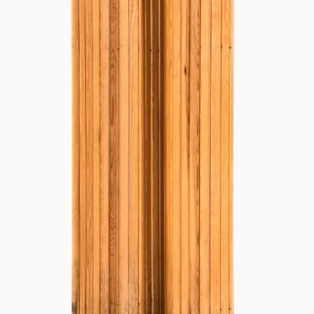 Alvar Aalto room divider in solid pine at Studio Schalling