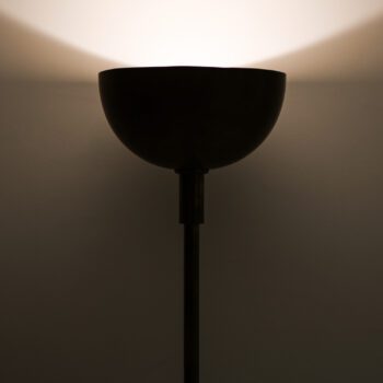 Large floor lamp in brass by unknown designer at Studio Schalling