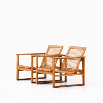 Børge Mogensen easy chairs BM-2256 at Studio Schalling
