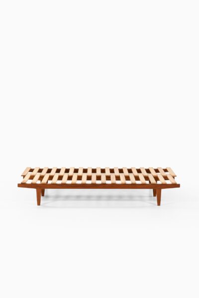 Ib Hylander daybed by Søren Horn at Studio Schalling