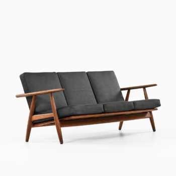 Hans Wegner cigar sofa model GE-240 at Studio Schalling