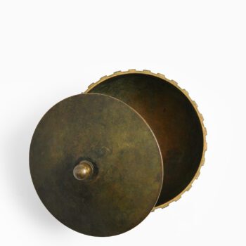 Decorative bronze bowl produced by Tinos at Studio Schalling