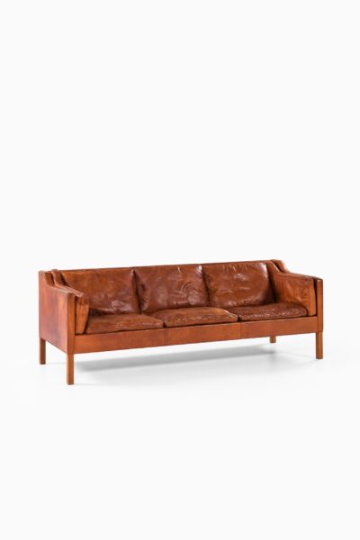 Børge Mogensen sofa model 2213 at Studio Schalling