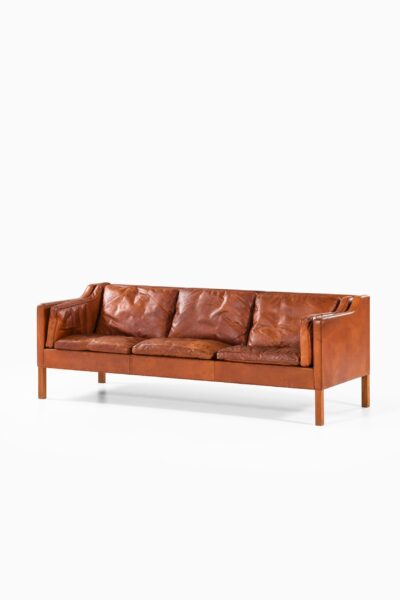 Børge Mogensen sofa model 2213 at Studio Schalling