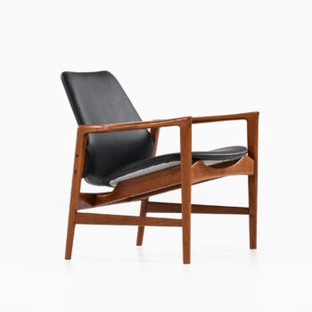 Ib Kofod-Larsen easy chair model Holte at Studio Schalling