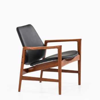 Ib Kofod-Larsen easy chair model Holte at Studio Schalling