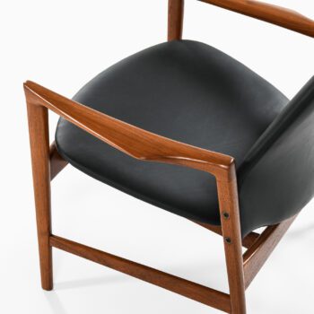 Ib Kofod-Larsen easy chair model Holte at Studio Schalling