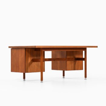 Jens Risom freestanding desk in teak at Studio Schalling