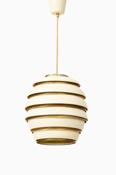 Alvar Aalto Beehive ceiling lamp at Studio Schalling