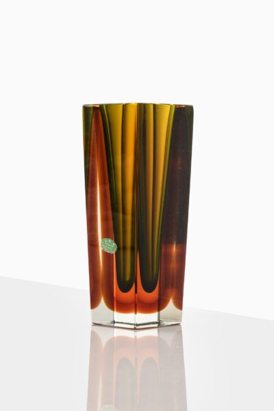 Luigi Mandruzzato glass vase by Murano at Studio Schalling