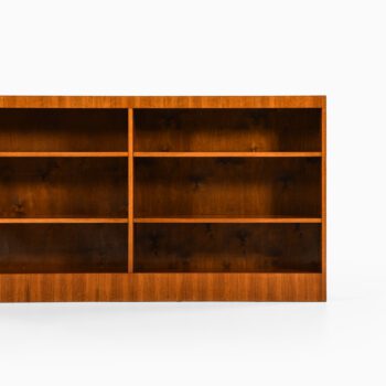 Bookcase in walnut attributed to Josef Frank at Studio Schalling