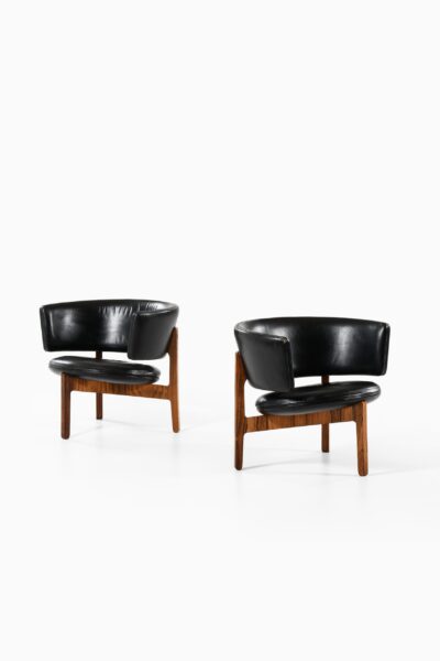 Svend Ellekær easy chairs in rosewood at Studio Schalling