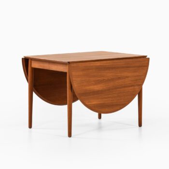 Arne Vodder dining table model 227 at Studio Schalling