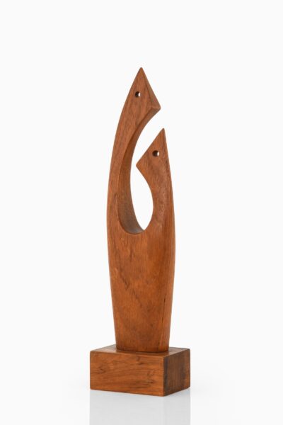 Johnny Mattsson sculpture in teak at Studio Schalling