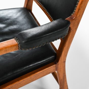 Erik Chambert armchairs in mahogany at Studio Schalling