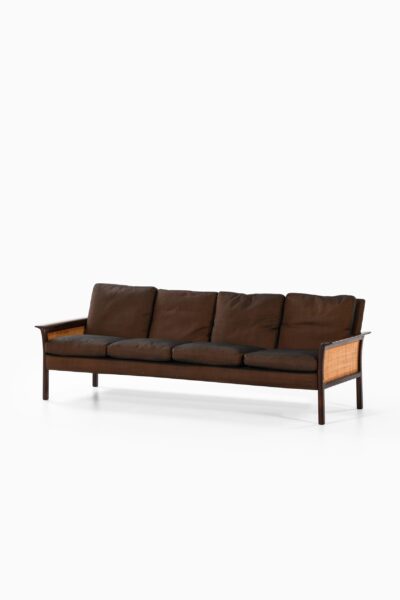 Hans Olsen sofa model 500 in rosewood at Studio Schalling