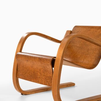 Alvar Aalto easy chair model nr 31 at Studio Schalling