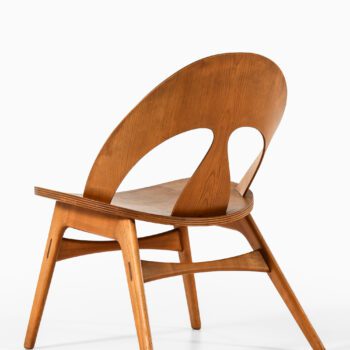 Børge Mogensen easy chair in cherry at Studio Schalling